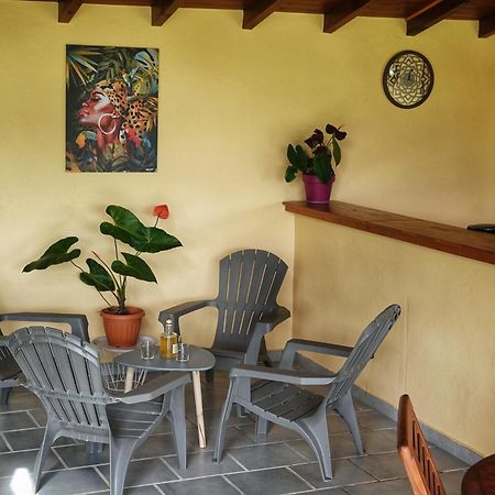 Les Gites Orchidees Bel'O Capesterre-Belle-Eau Bilik gambar
